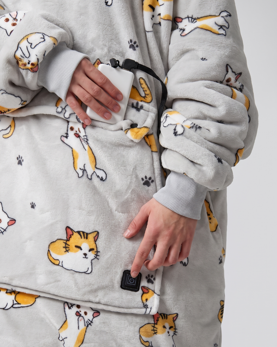 Toasti Blanket in Sunday Cat — pocket